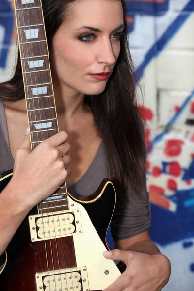 Young Woman Holding Guitar — Stock Photo, Image
