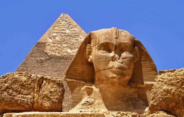 Testa Della Sfinge Giza Con Piramide Chefren — Foto Stock