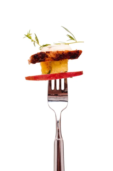 닭고기와 포크에 과일을 곁들인 샐러드 — 스톡 사진