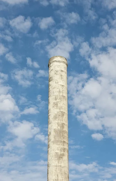 Old Factory Chimney Longer Polluting Air Smoke Agains Blue Summer — 图库照片