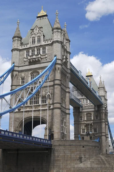 Thames Nehri Üzerindeki Tower Köprüsü Güney Kıyısı Ndan Izleniyor Londra — Stok fotoğraf