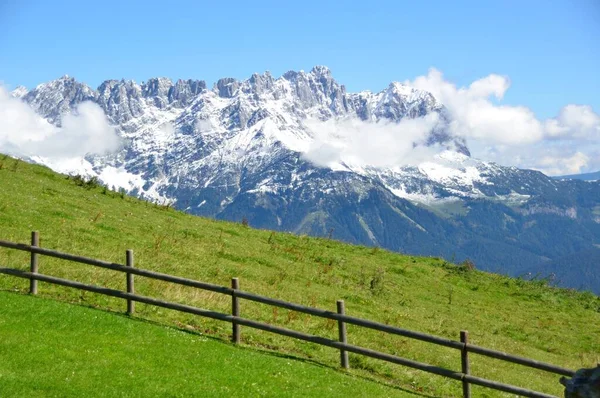 Vista Panorámica Hermosa Naturaleza Paisaje Montaña — Foto de Stock