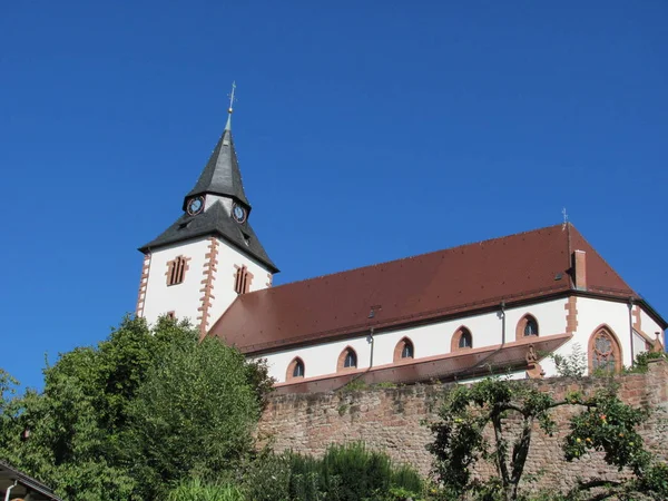 Malowniczy Widok Architekturę Kościoła Chrześcijańskiego — Zdjęcie stockowe