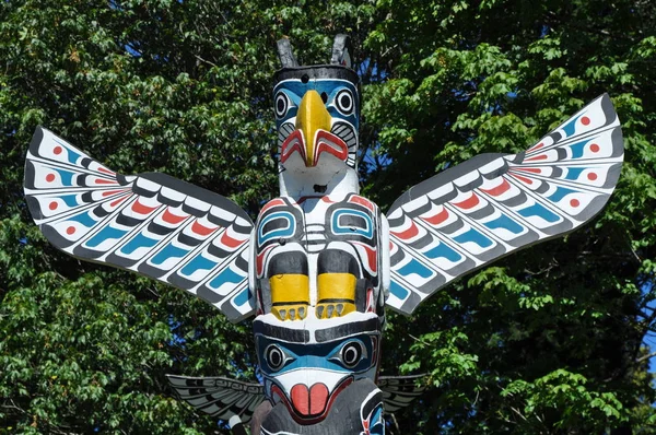 Stanley Park Ölü Totem Direği — Stok fotoğraf