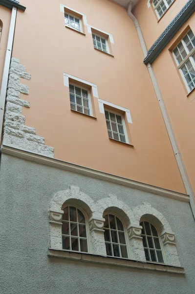 Фасадні Старому Будинку Ризі — стокове фото