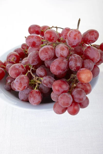 Fruits Raisin Doux Dans Bol Sur Une Table — Photo