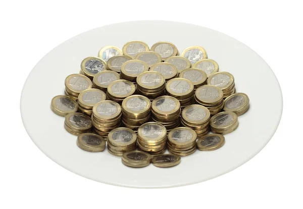 Около 300 Евро Монет Лежат Тарелке — стоковое фото