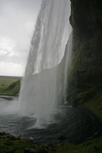 Malerischer Blick Auf Majestätische Landschaft Mit Wasserfall — Stockfoto