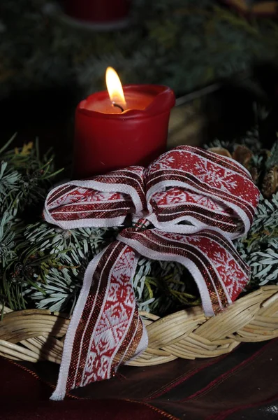 Kerze Auf Dem Adventskranz — Stockfoto