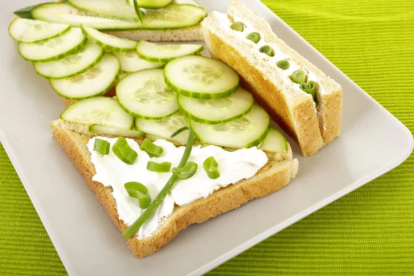 Toasts Cucumber Cream Cheese Chives — Stock Photo, Image