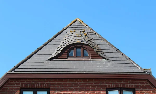 House Slate Roof — Stock Photo, Image