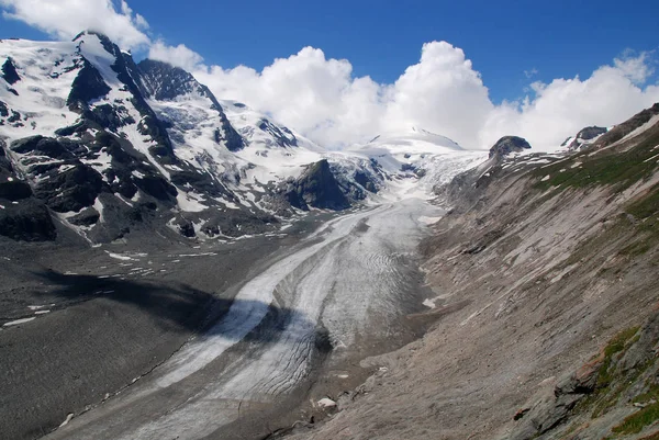 Vacker Utsikt Över Vacker Natur Bergslandskap — Stockfoto