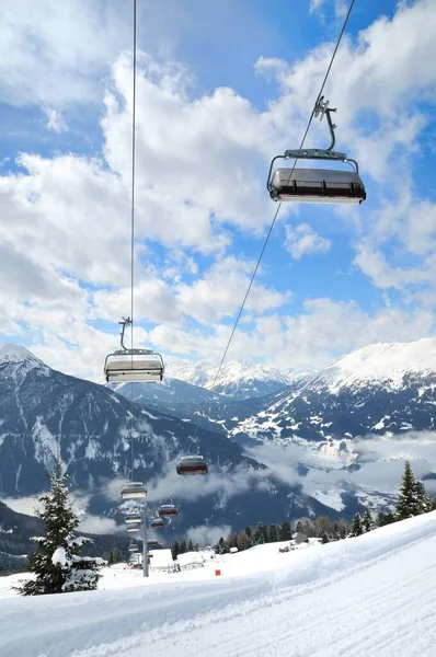 Empty Ski Lift Beautiful Winter Snowy Mountain Landscape Resort Alps — Stock Photo, Image