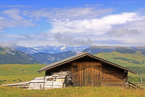Hegyi Kunyhó Alpe Siusi — Stock Fotó