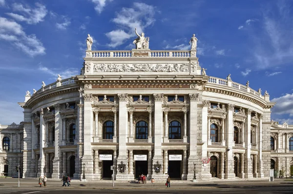 Vienna Burgtheater Fachada Ringstrasse — Fotografia de Stock