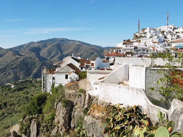 Вид Місто Комарес Регіон Асаркія Провінція Малага Андалусія Іспанія Гір — стокове фото