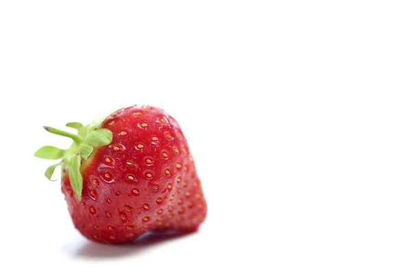 Frische Erdbeere Auf Isoliertem Hintergrund — Stockfoto
