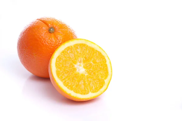Verse Sinaasappels Witte Achtergrond — Stockfoto