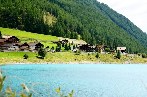 Wioska Vernagt Nad Zbiornikiem Wodnym Południowym Tyrolu Górnych Senałach — Zdjęcie stockowe