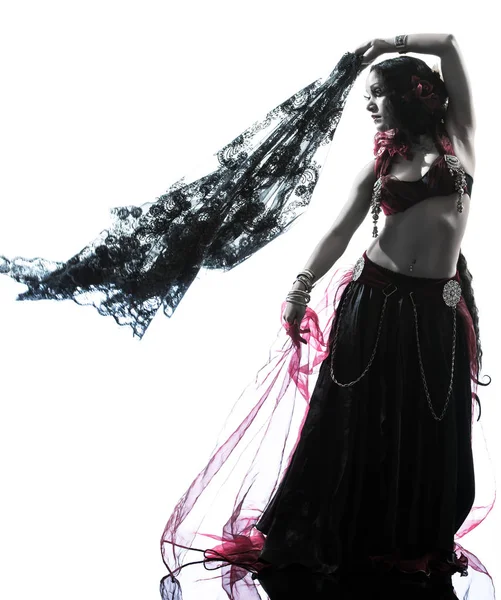 Een Arabische Vrouw Buikdanseres Dansen Silhouet Studio Geïsoleerd Witte Achtergrond — Stockfoto