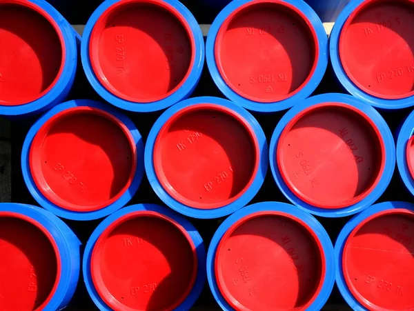 Tazas Plástico Coloridas Venta —  Fotos de Stock