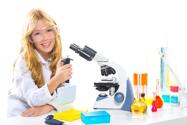 Enfants Fille Étudiante Laboratoire Chimique Enfant École Sur Blanc — Photo