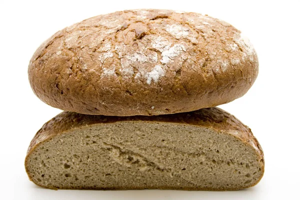 Gehalveerd Vers Knapperig Brood — Stockfoto