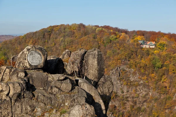 Blick Vom Hexentanzplatz Auf Das Bodetal Mit Herbstlichem Laub — Stockfoto