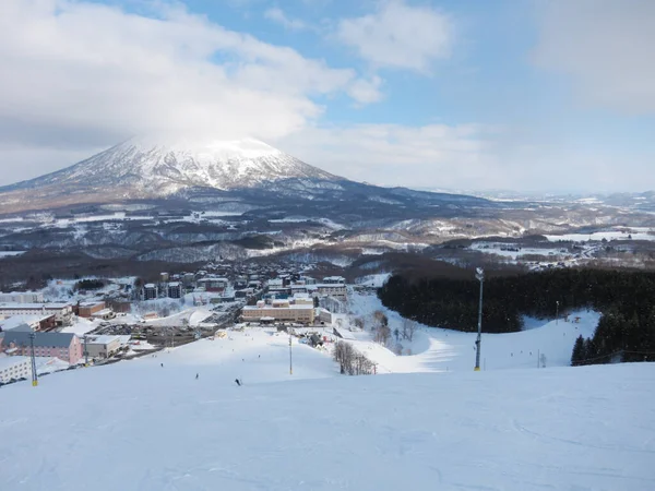 Σκι Τρέχει Hokkaido Ιαπωνία Hirafu Niseko Και Όρος Yotei — Φωτογραφία Αρχείου