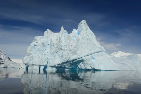 Laguna Glaciar Iceberg Congelado Blanco Cambio Climático — Foto de Stock