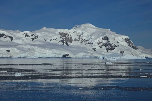 Islanda Ghiaccio Iceberg Artico — Foto Stock