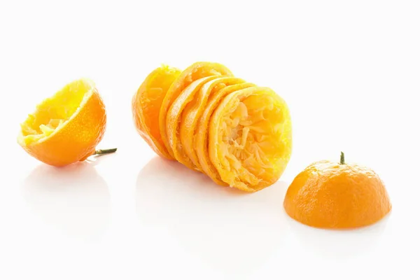 Mandarin Fehér Alapon — Stock Fotó
