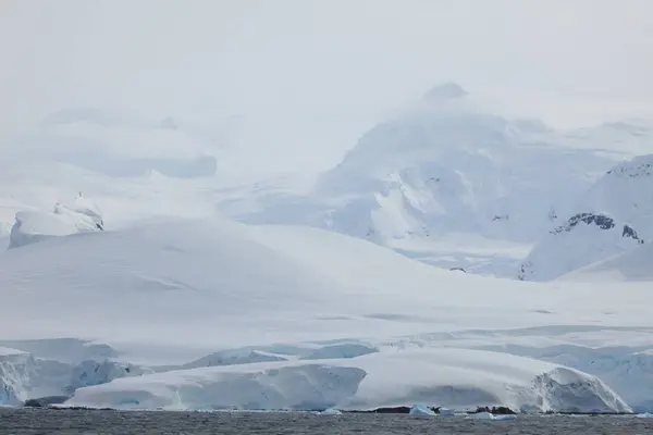 Изменение Климата Арктический Айсберг — стоковое фото
