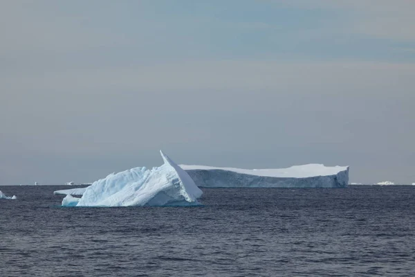 Ледниковая Лагуна Белый Замороженный Айсберг Изменение Климата — стоковое фото