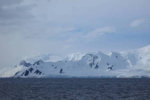 Alterações Climáticas Iceberg Ártico — Fotografia de Stock