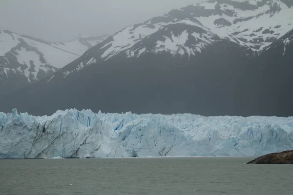 Ледник Перрито Морено — стоковое фото