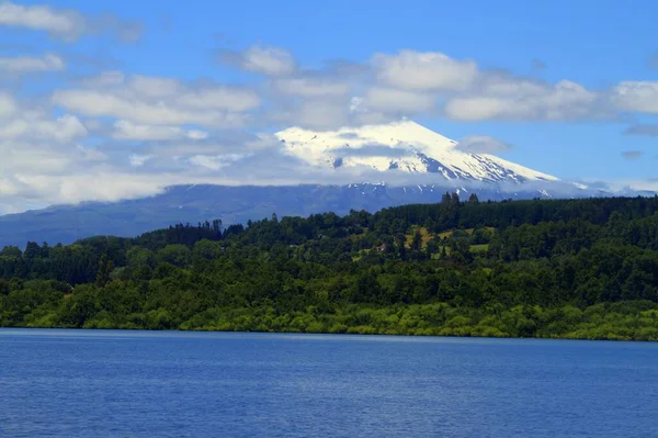 Villarrica Egy Város Dél Chilében Villarrica Vulkán Lábánál — Stock Fotó