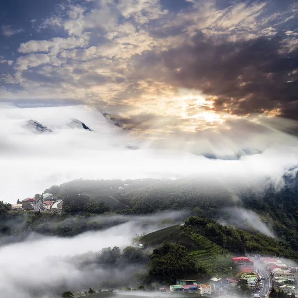 데프나 수있는 아름다운 산들이 — 스톡 사진