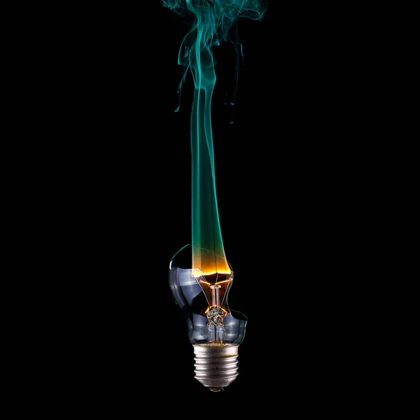绿松石烟的灯泡 — 图库照片