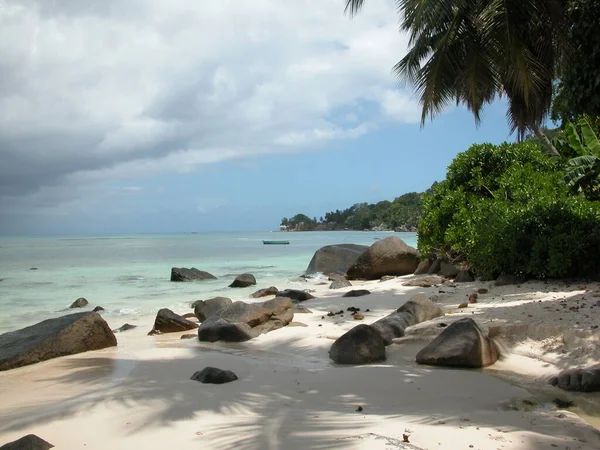 Playa Solitaria Las Seychelles — Foto de Stock