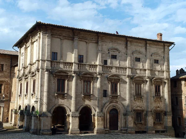 Montepulciano Palazzo Tarugi Tulajdonított Antonio Sangallo Idősebb Vagy Jacopo Barozzi — Stock Fotó