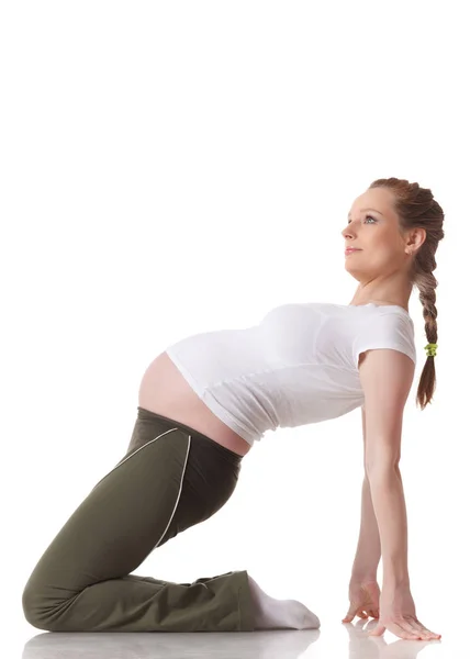 Mujer Embarazada Activa Hace Ejercicios Deportivos Sobre Fondo Blanco Cuidado —  Fotos de Stock