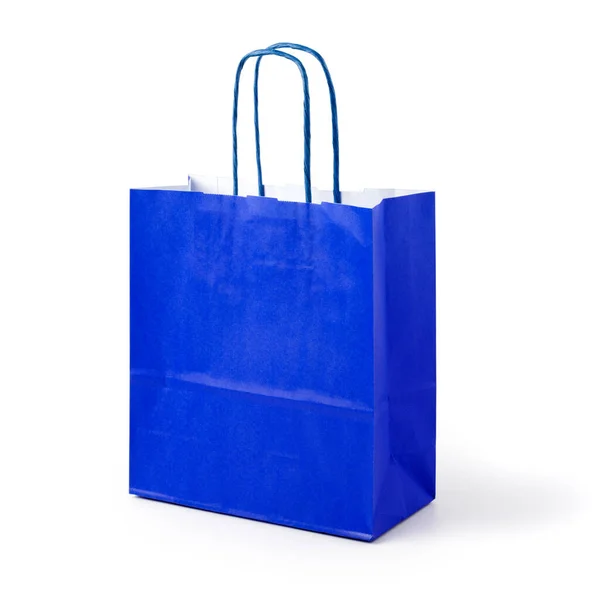 Beyaz Arkaplan Kırpma Yolu Üzerinde Mavi Kağıt Alışveriş Çantası — Stok fotoğraf