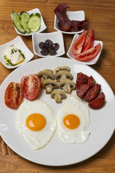 Turco Stle Egg Sausage Put Togather Owen — Foto de Stock