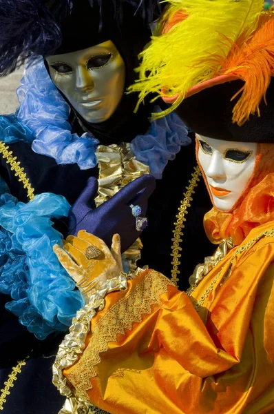 狂欢节服装和面具 — 图库照片