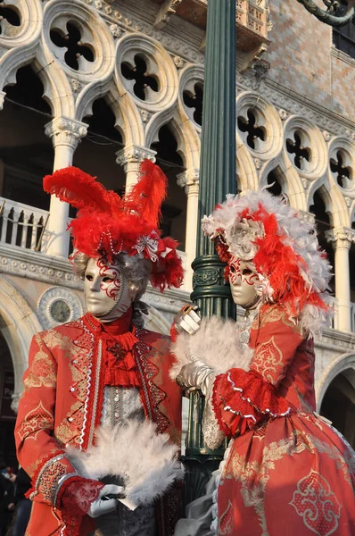 Maskerade Karneval Venedig Kostüme Und Gesichtsmaske — Stockfoto