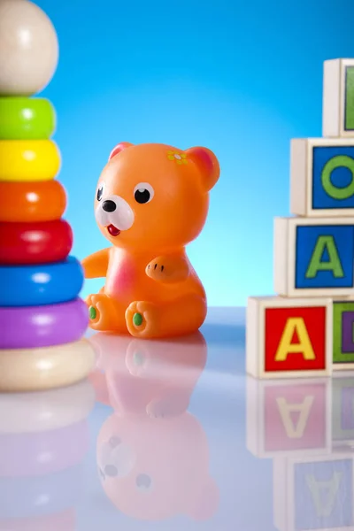 Renkli Çocuk Oyuncaklarına Yakın Çekim — Stok fotoğraf