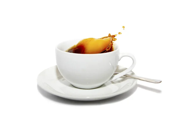 Tasse Heißen Kaffee Mit Spritzer Auf Weißem Hintergrund — Stockfoto
