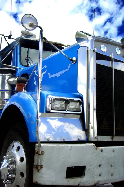 Amerikaanse Vrachtwagen Transportvoertuig Auto — Stockfoto