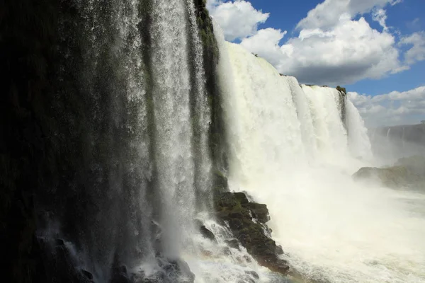 Iguazu Cae Cascada Natural — Foto de Stock